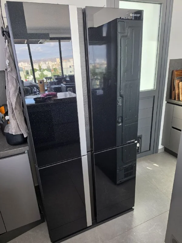 Холодильник Sharp SJ-GX820F2-BK