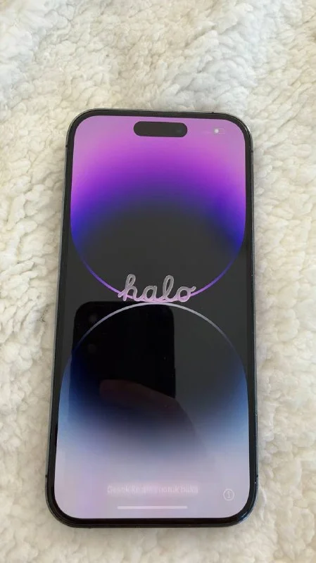 iPhone 14 Pro, AirPods 2 и EarPods
