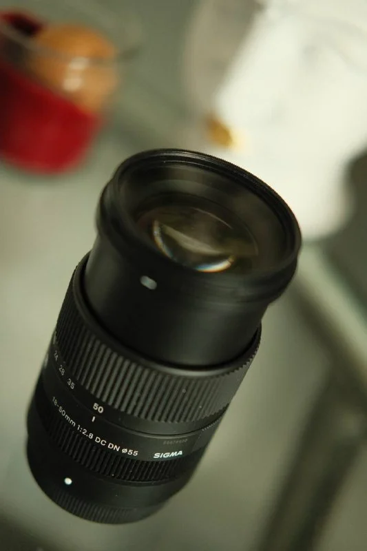 Зум-объектив Sigma 18-50mm f/2.8 DC DN для Fuji X-mount