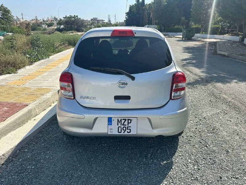 Nissan March