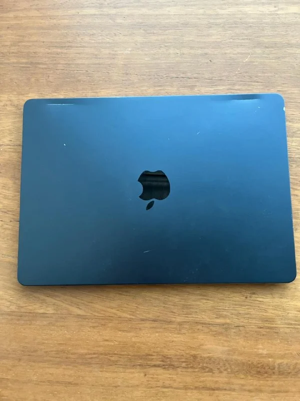 MacBook Air M2