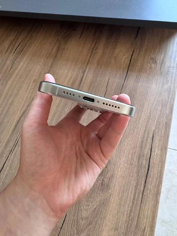iPhone 15 Pro Max
