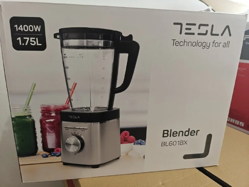 Блендер Tesla BL601BX