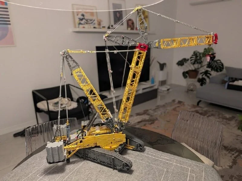 LEGO Technic Liebherr LR 13000 (42146)