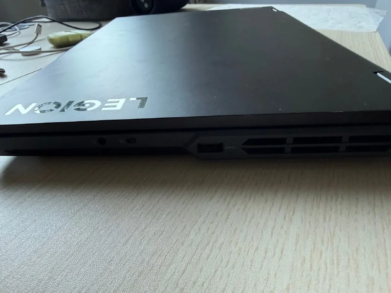 Игровой ноутбук Lenovo Legion Pro 5 16IRX9 (2024)