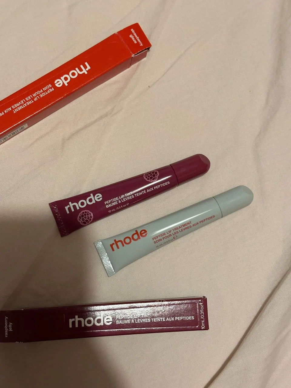 Новые бальзамы для губ Rhode