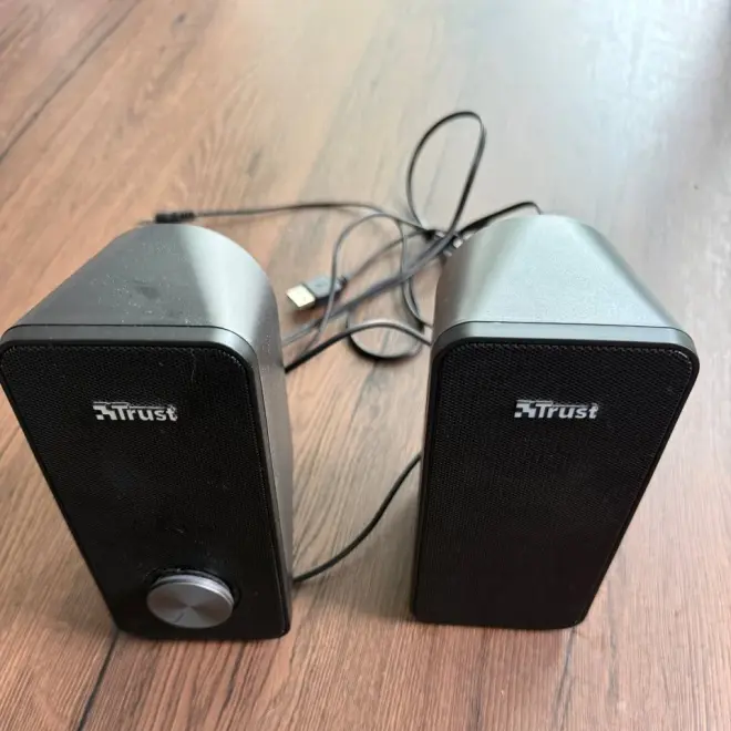 Колонки Trust с USB питанием для ноутбука