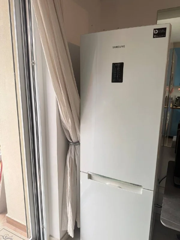 Холодильник Samsung No Frost