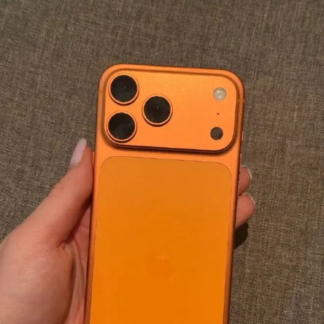 iPhone 17 Pro Max 2TB Cosmic Orange