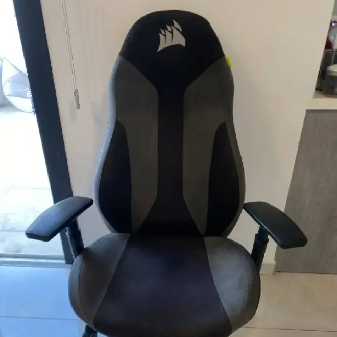 Тканевое компьютерное кресло Corsair TC60 FABRIC