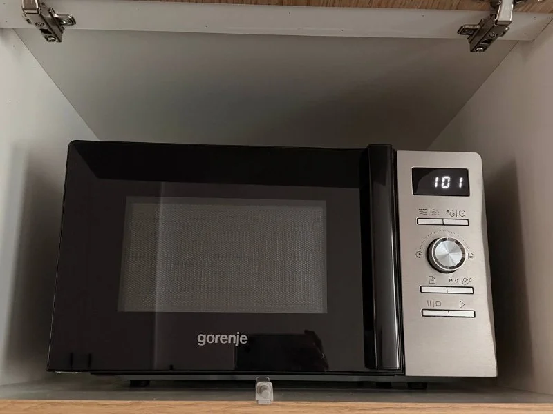Микроволновка Gorenje с функцией гриля