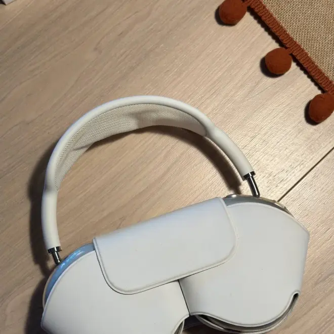Apple AirPods Max - Silver
